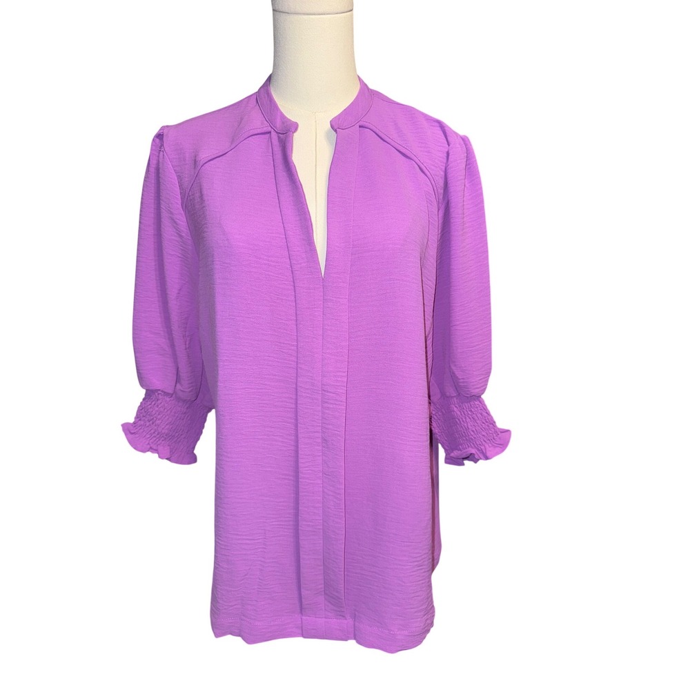 Umgee Purple Textured Split Neck 3/4 Sleeve Smocked Cuff Blouse Top Size M NEW